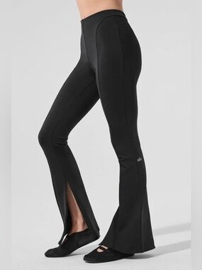 Alo High-Waist Zip It Flare Legging - Black Size Small New with minor scratches